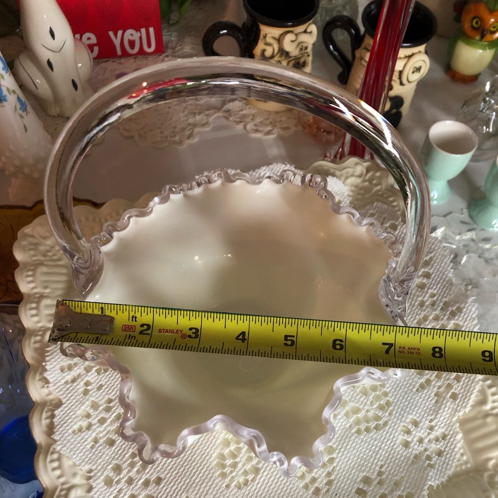 Fenton paisley ruffled basket - Picture 9 of 9